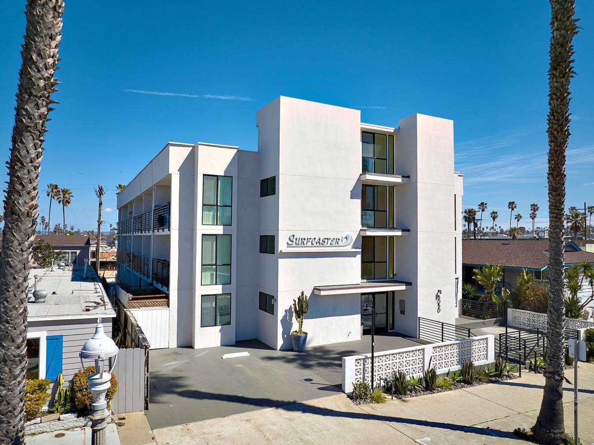 Apartment for rent at 5050 Niagara Ave, San Diego, CA 92107