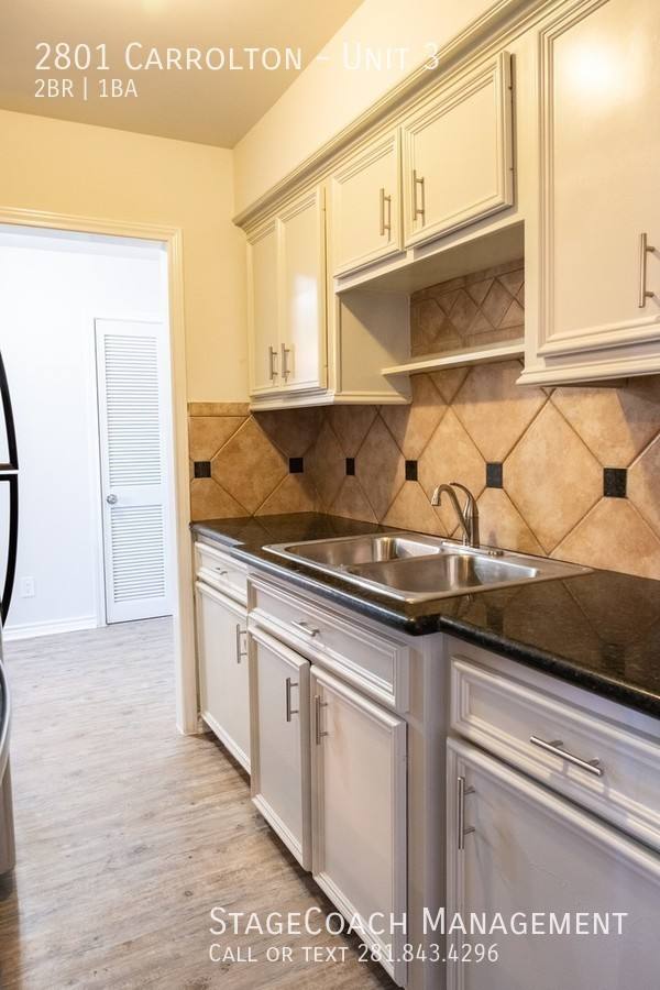 Apartment for rent at 2801 Carrolton #3, Houston, TX 77023
