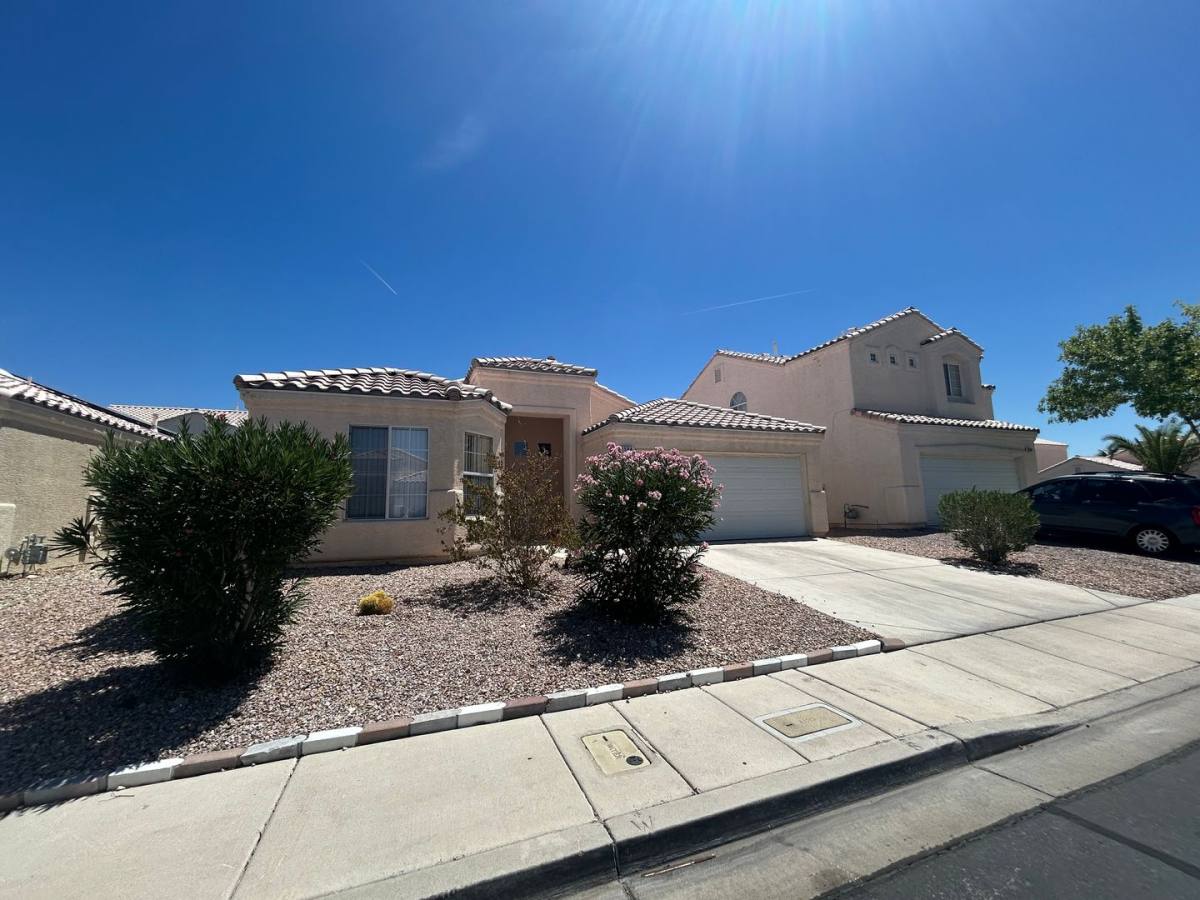 House for rent at 1594 Raining Hills St, Henderson, NV 89052