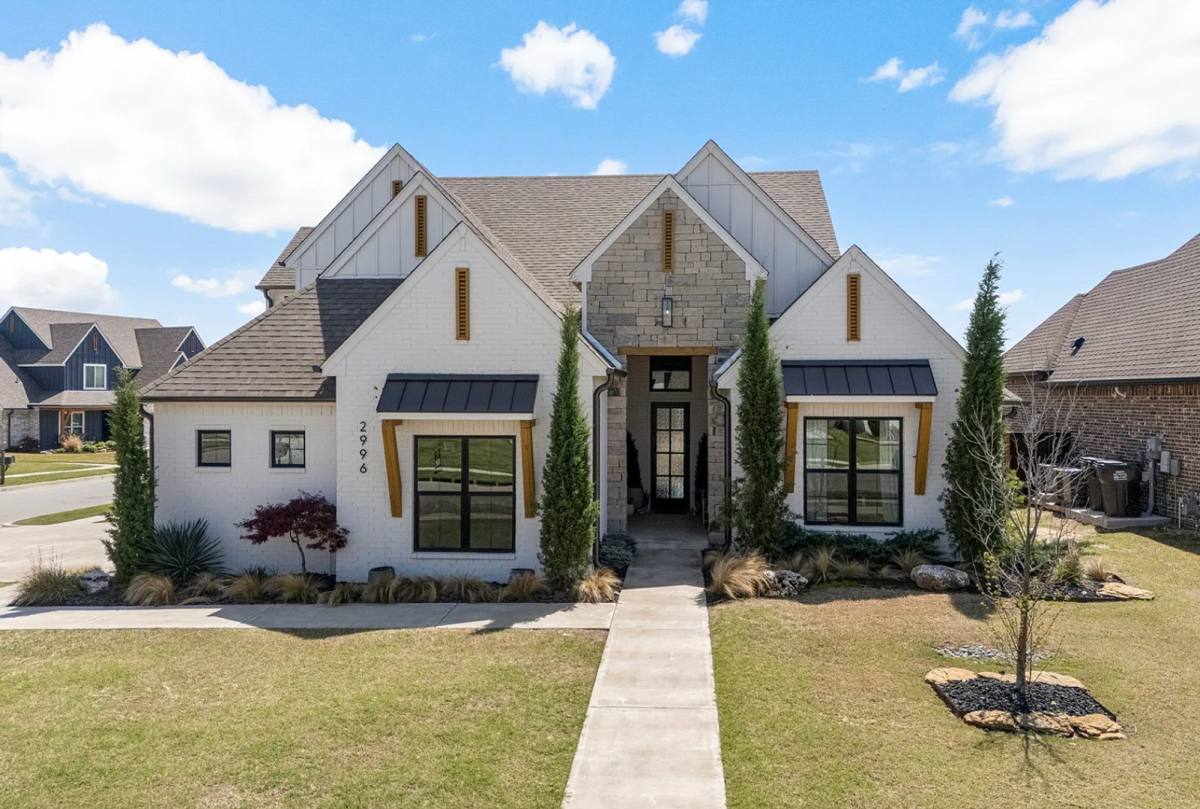 House for rent at 2996 E 142nd Court S, Bixby, OK 74008