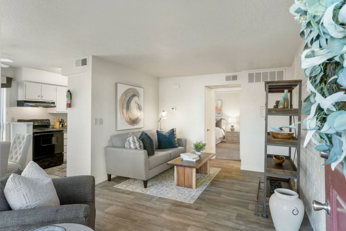 Apartment for rent at 7605 E 49th St, Tulsa, OK 74145