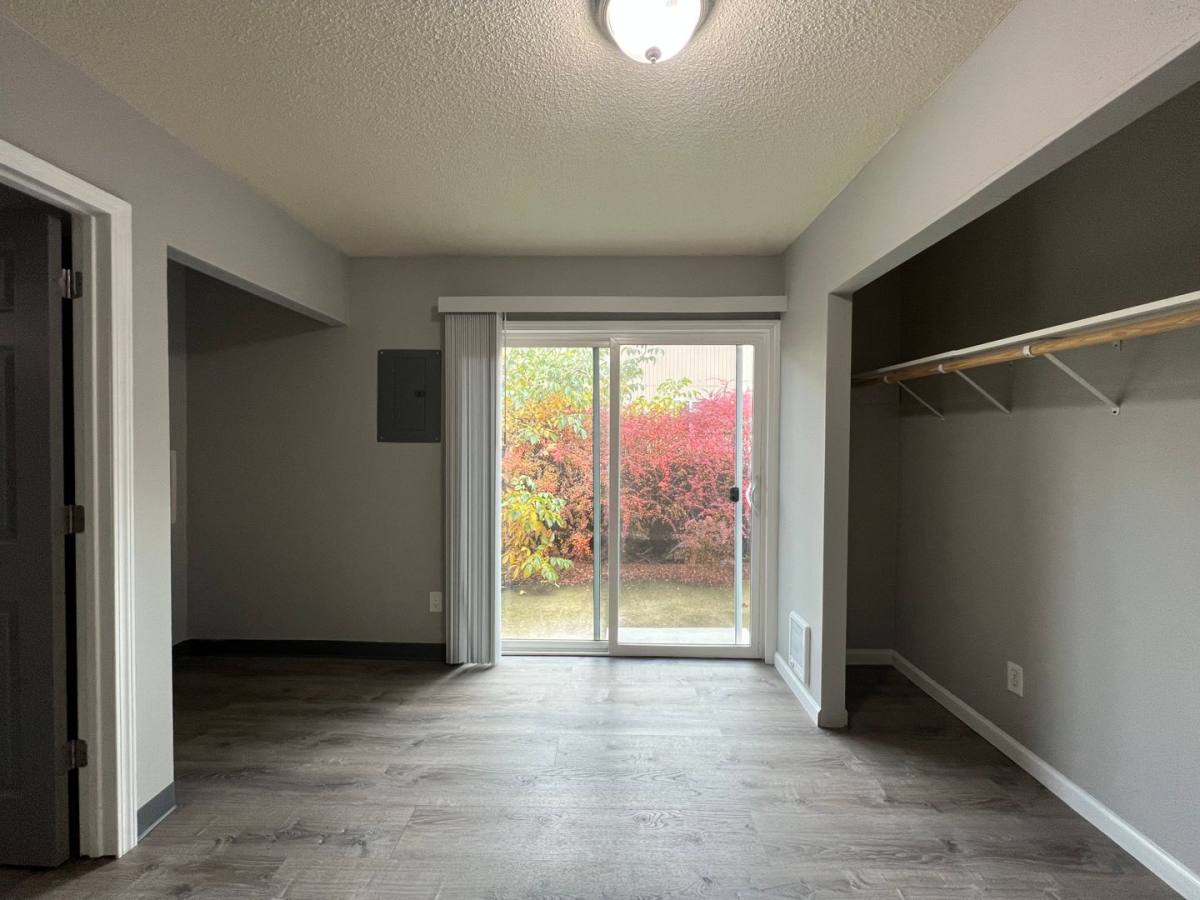 Apartment for rent at 746 SE 187th Ave, Portland, OR 97233