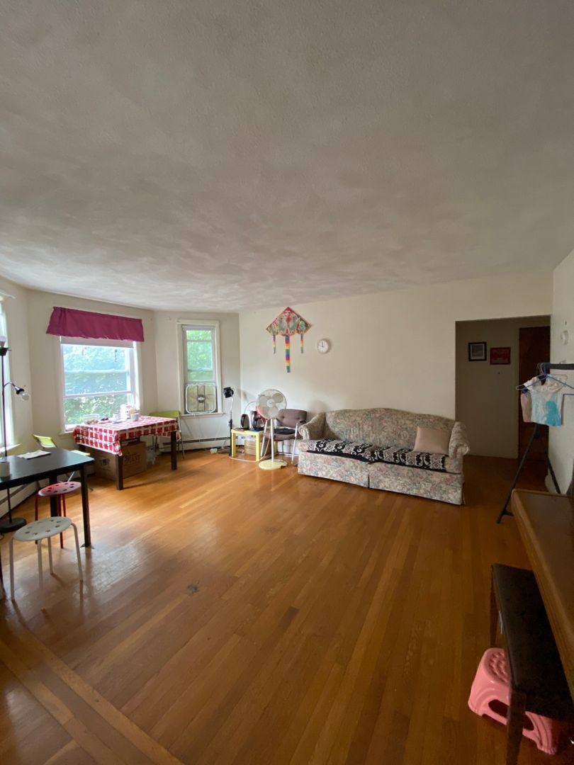 Apartment for rent at 308 Tappan St #3C, Brookline, MA 02445