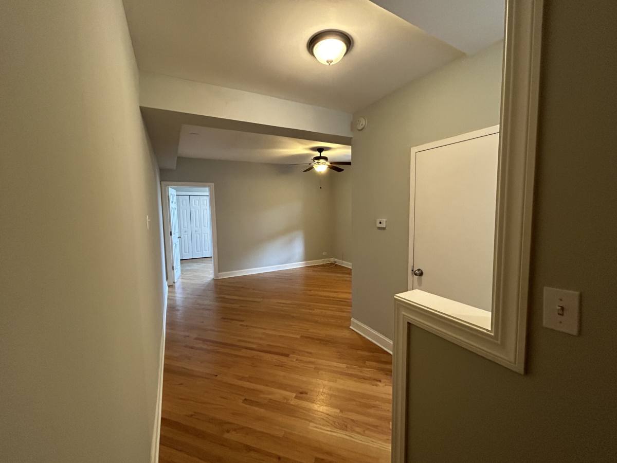 Apartment for rent at 894 Green Bay Rd, Winnetka, IL 60093