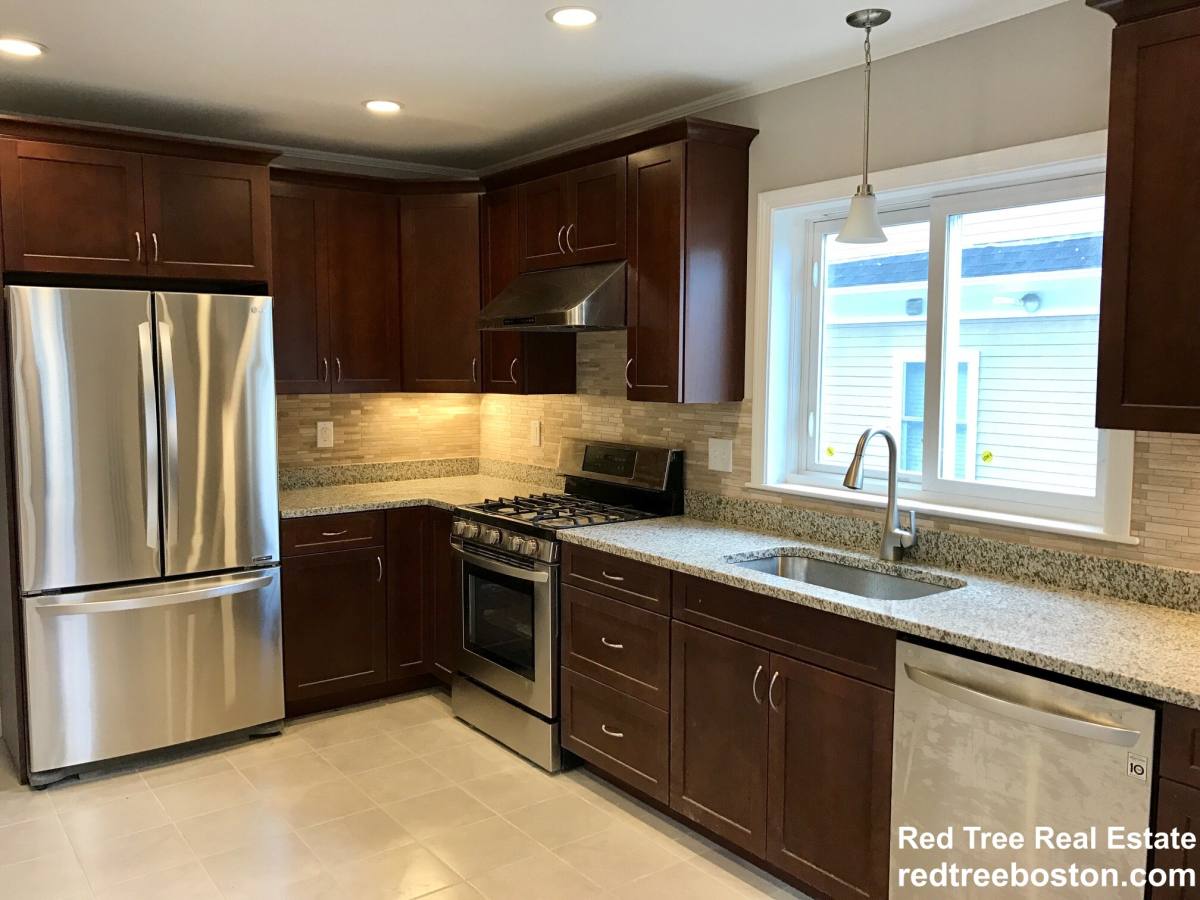 129 Brooks St, Brighton, MA 02135