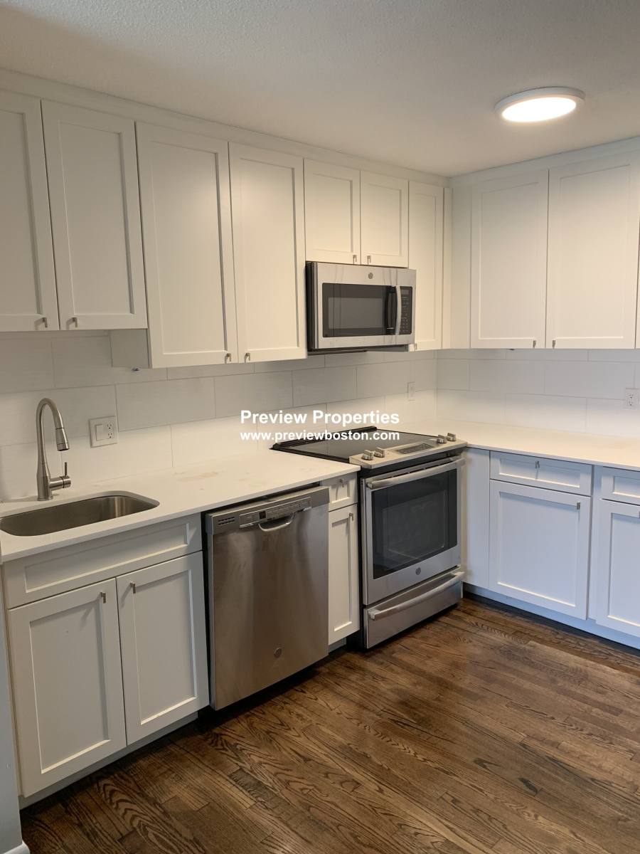 Apartment for rent at 50 Evergreen St, Roslindale, MA 02131