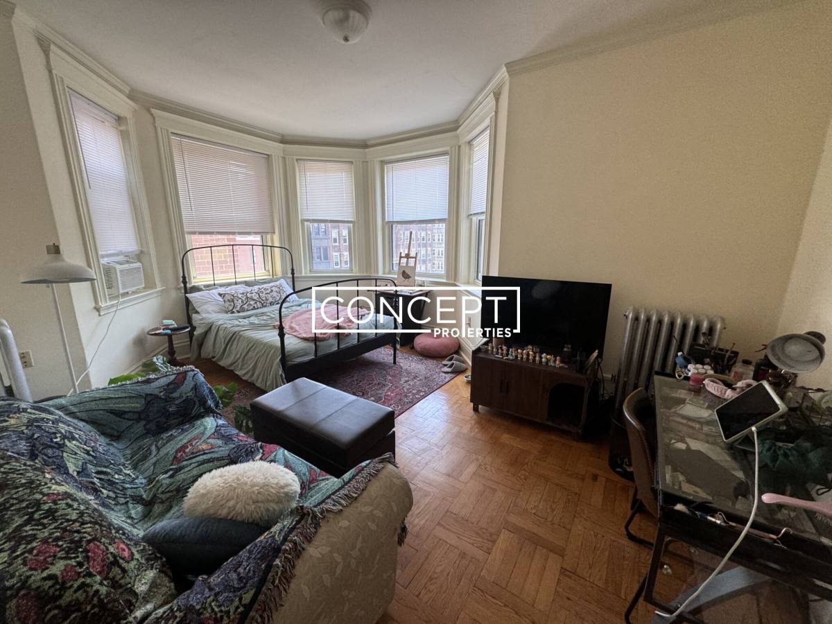 Apartment for rent at 40A Queensberry #20, Boston, MA 02215