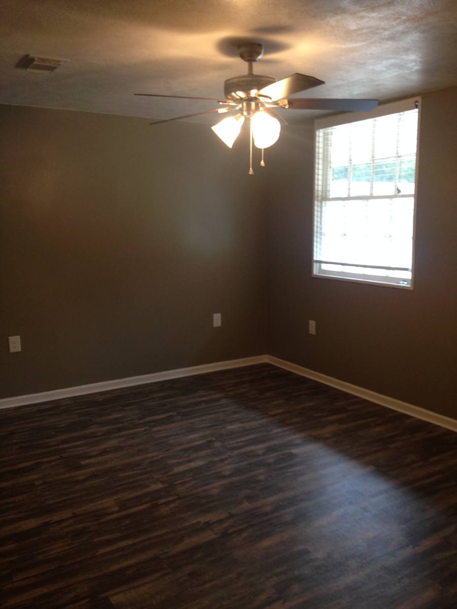 Apartment for rent at 1362 Pitkin Rd #10, Leesville, LA 71446