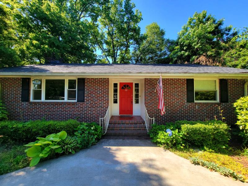House for rent at 20 N Garden Circle, Greenville, SC 29615