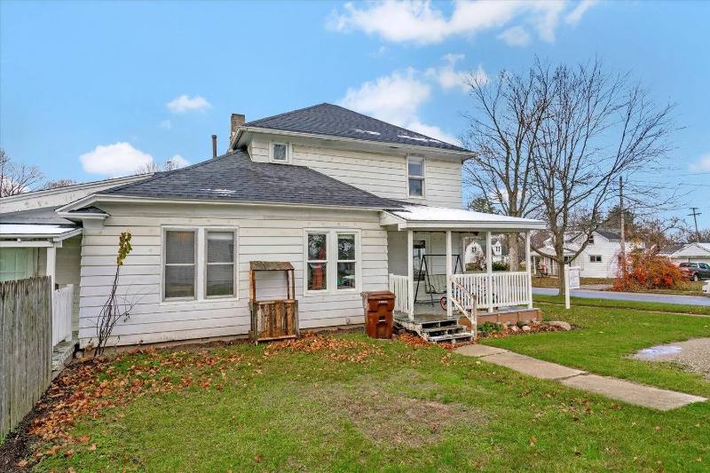 House for rent at 604 E Hubble St, Hastings, MI 49058