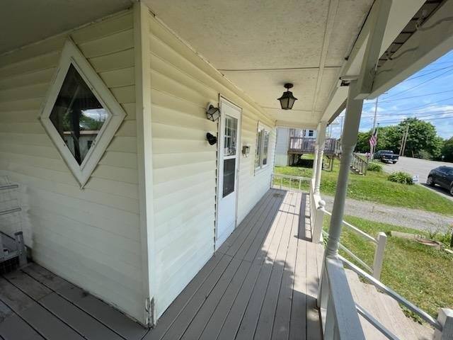 Apartment for rent at 27 A Main St #A, East Millinocket, ME 04430