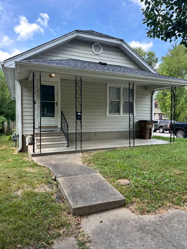 House for rent at 121 N Park Ave, Cape Girardeau, MO 63701