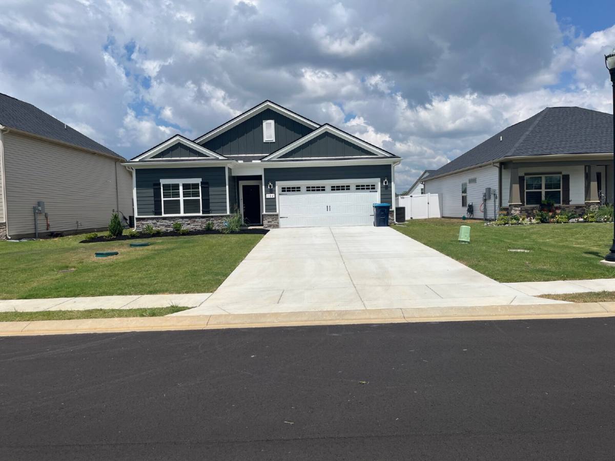 House for rent at 306 Crimper Lane, Murfreesboro, TN 37128