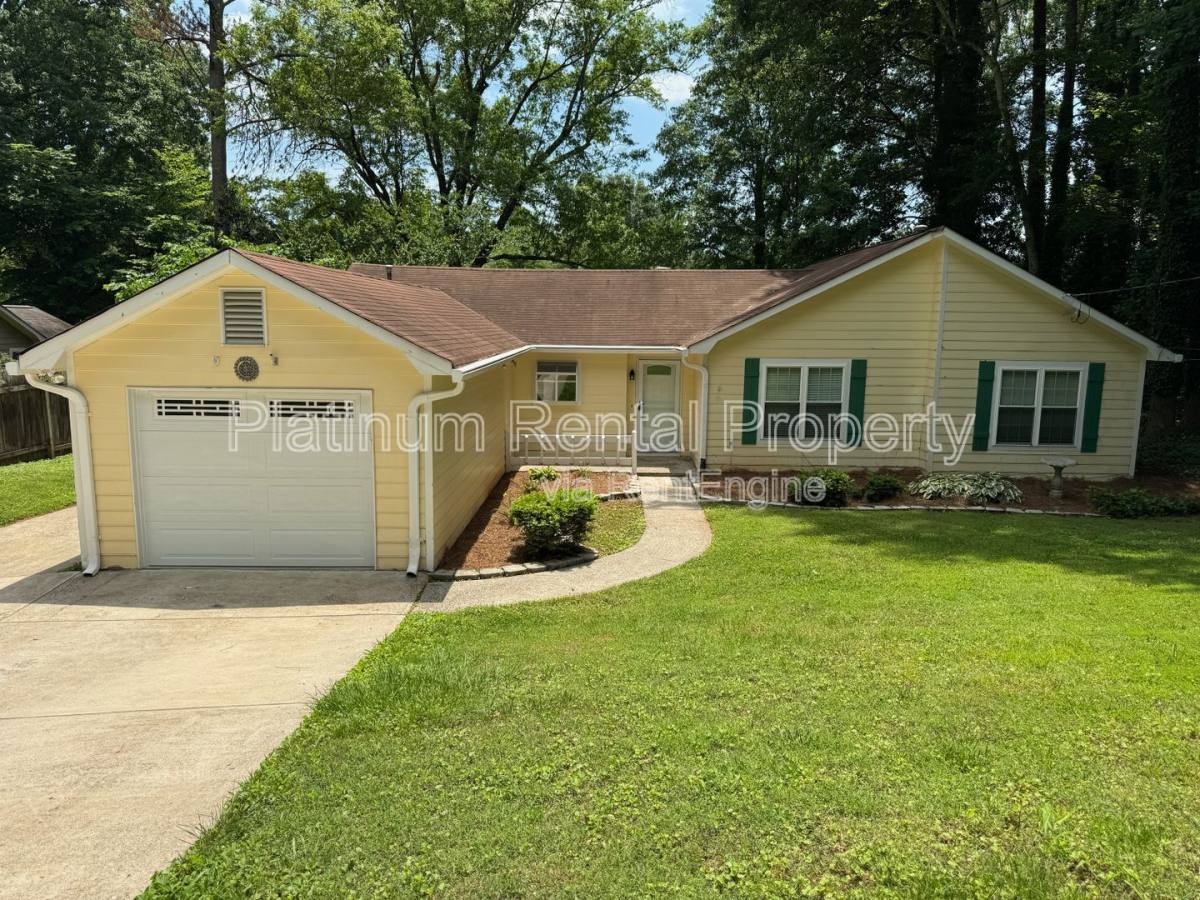 House for rent at 2270 Turtle Club Dr NE, Marietta, GA 30066