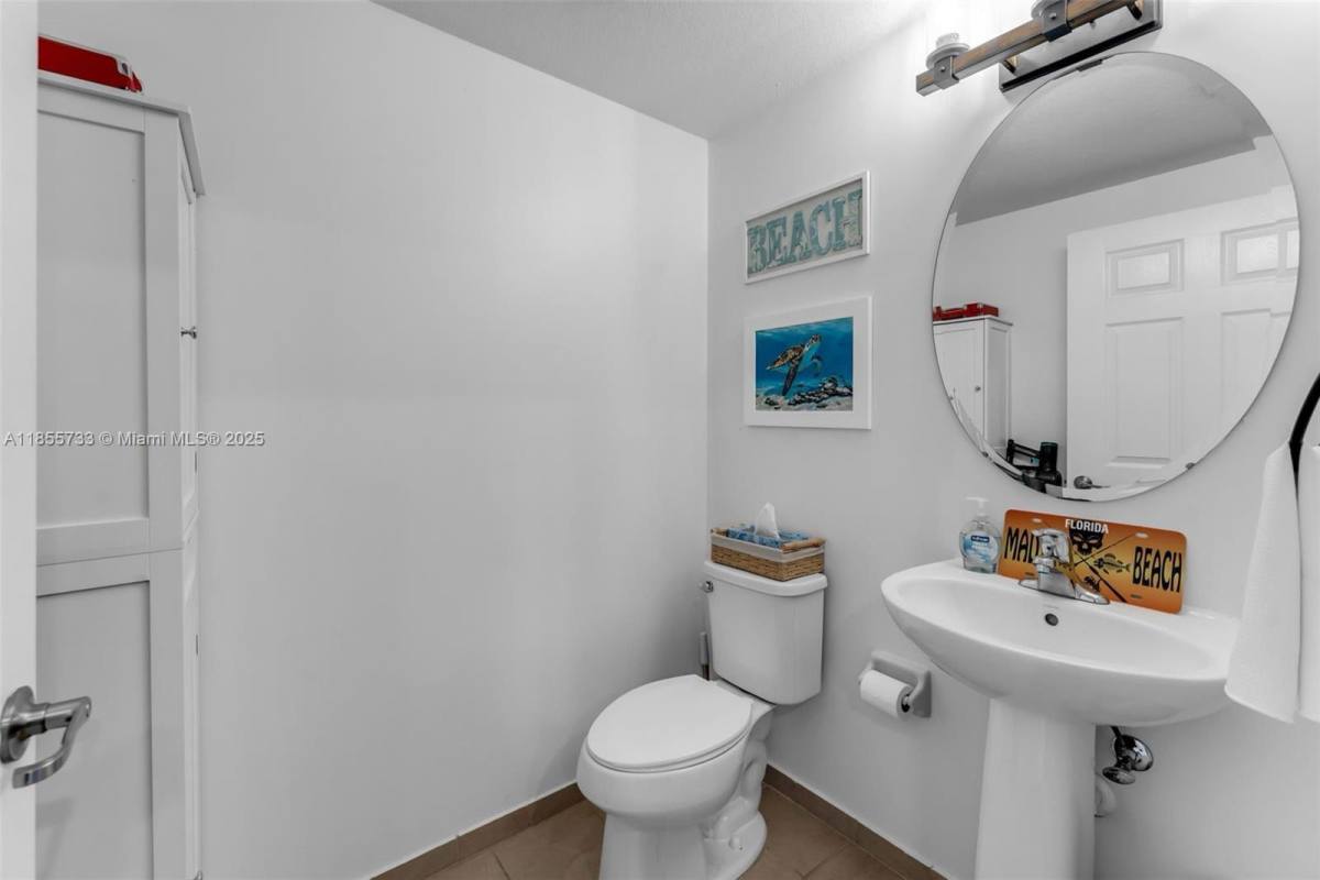 Townhouse for rent at 3763 SE 2nd St, Homestead, FL 33033