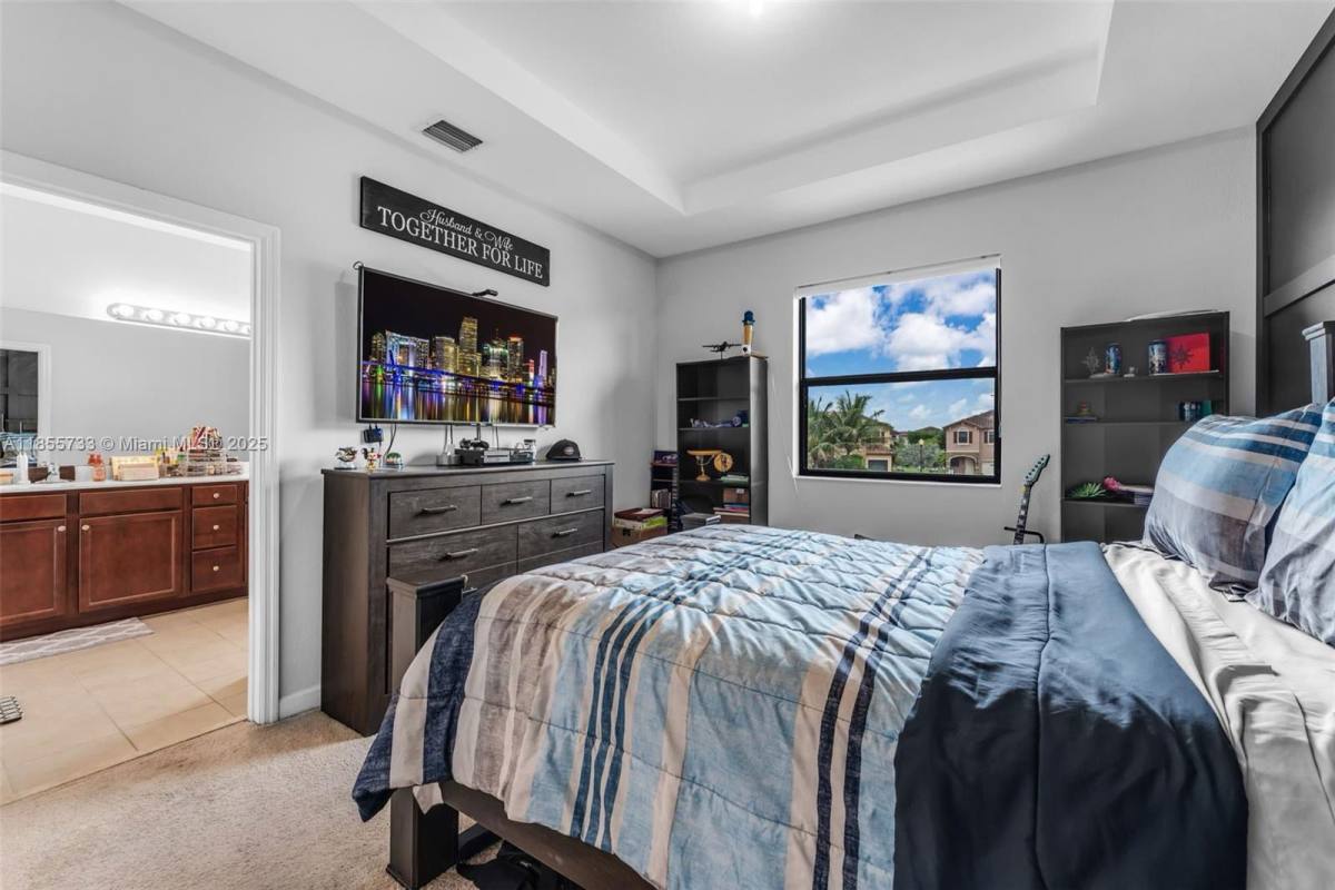 Townhouse for rent at 3763 SE 2nd St, Homestead, FL 33033