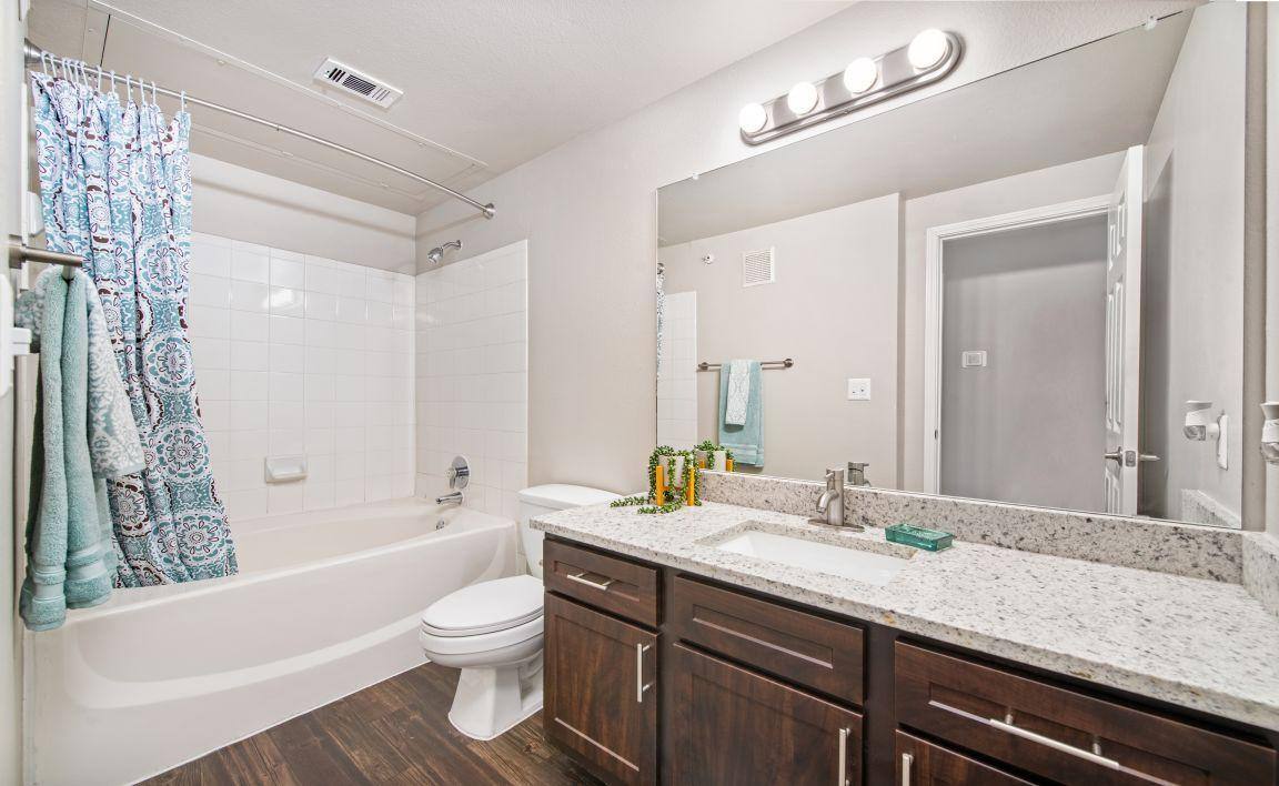 Apartment for rent at Colonial Grand at Bear Creek Apartment Homes, 1200 Fuller Wiser Rd, Euless, TX 76039
