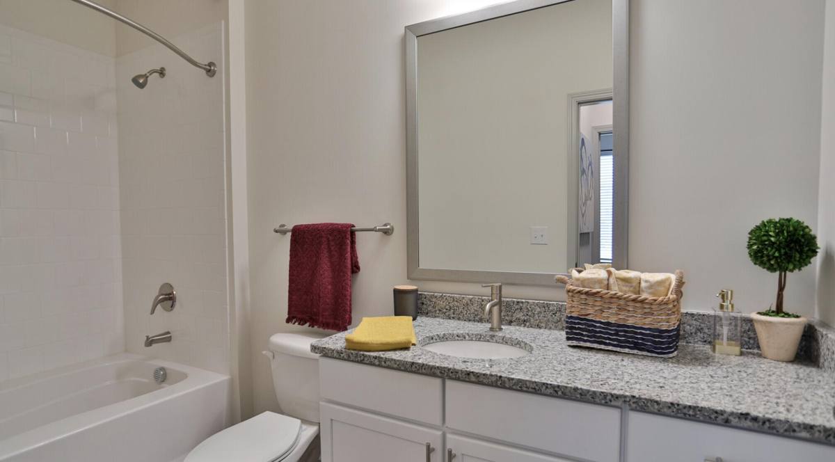 Apartment for rent at 5620 Keltonwood Rd, Charlotte, NC 28278
