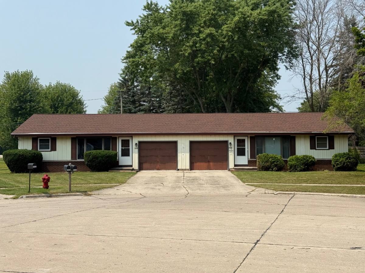 House for rent at 4438 Just Court, Manitowoc, WI 54220