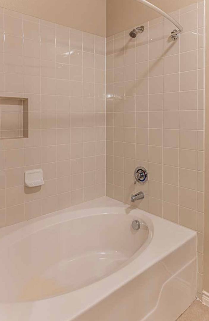 Apartment for rent at 411 Alliance Blvd, Waxahachie, TX 75165