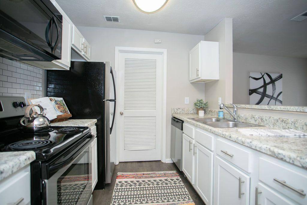 Apartment for rent at 9230 Nesbit Ferry Rd, Alpharetta, GA 30022