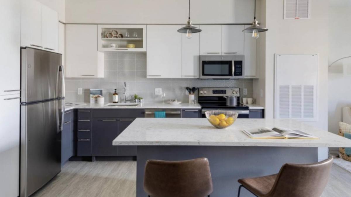 Apartment for rent at 200 Presidential Way, Woburn, MA 01801