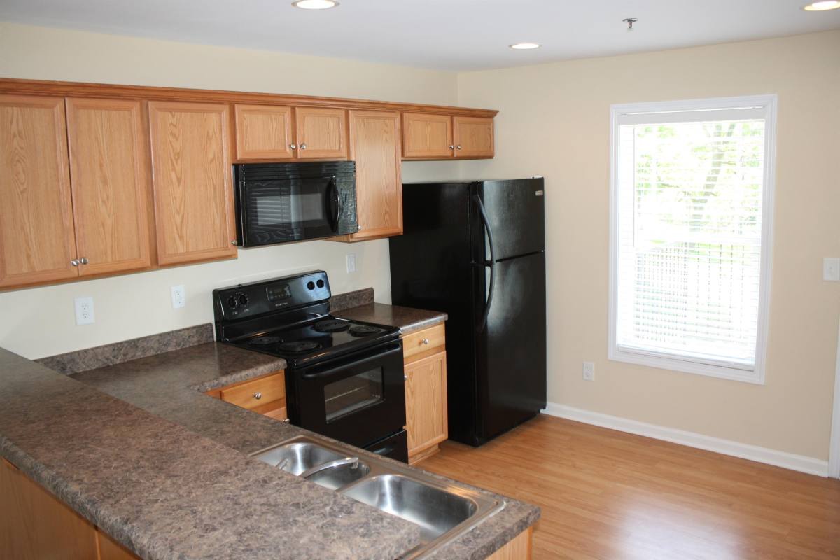 Townhouse for rent at 232 Epps Bridge Rd, Athens, GA 30606
