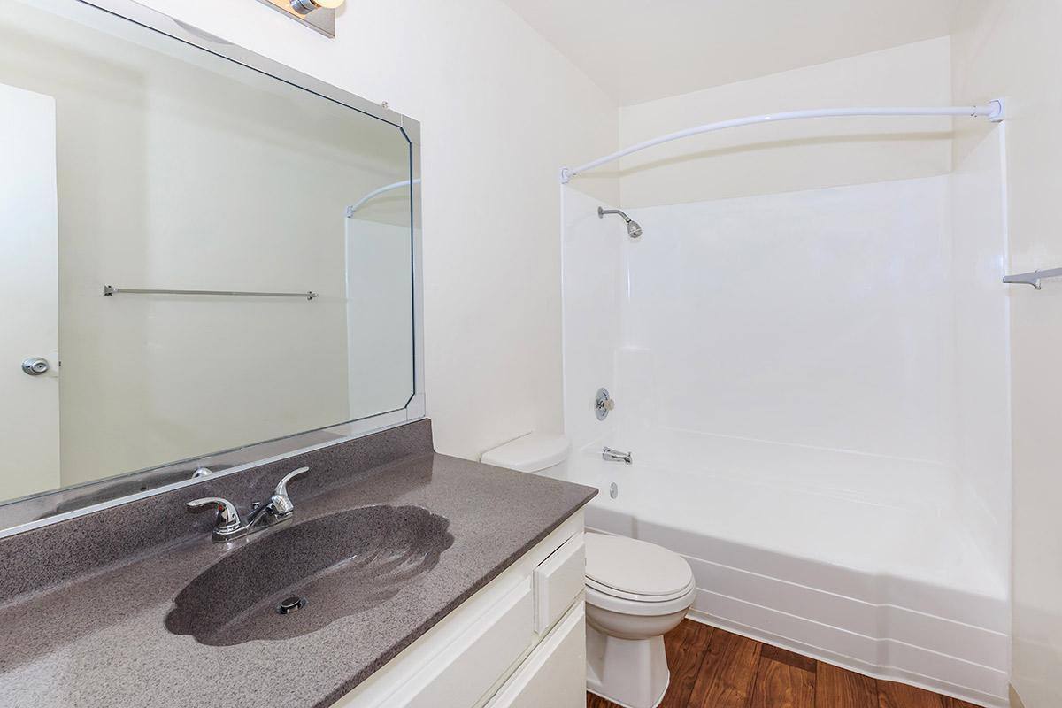 Apartment for rent at Del Amo Apartment Homes, 909 S Knott Ave, Anaheim, CA 92804