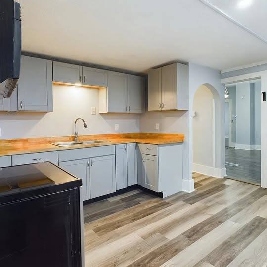 Apartment for rent at 352 W 28th St, Indianapolis, IN 46208