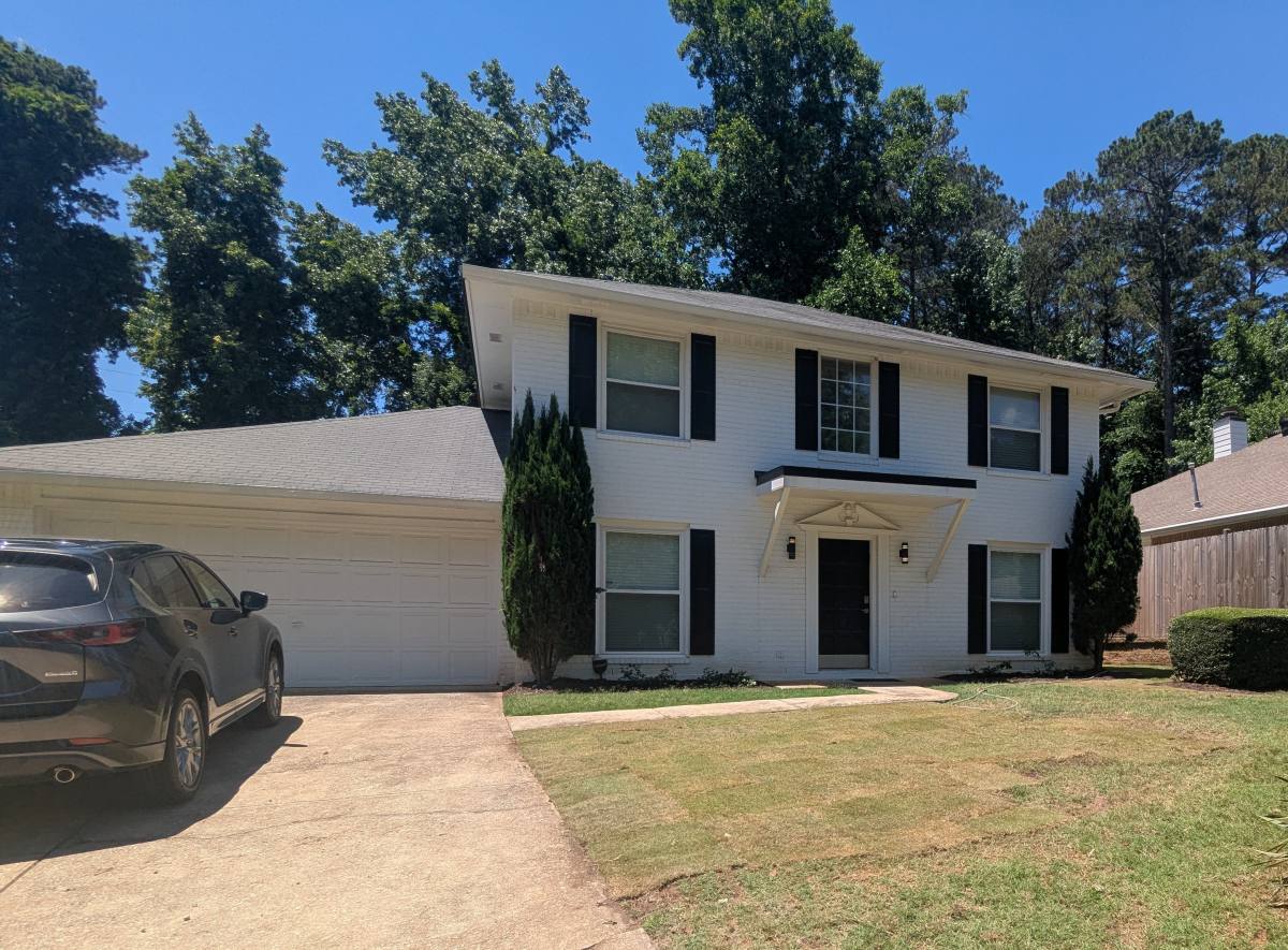House for rent at 11160 Amy Frances Lane, Alpharetta, GA 30022