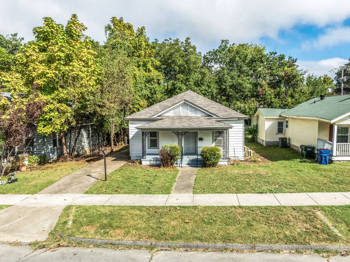 House for rent at 1803 S P St, Fort Smith, AR 72901