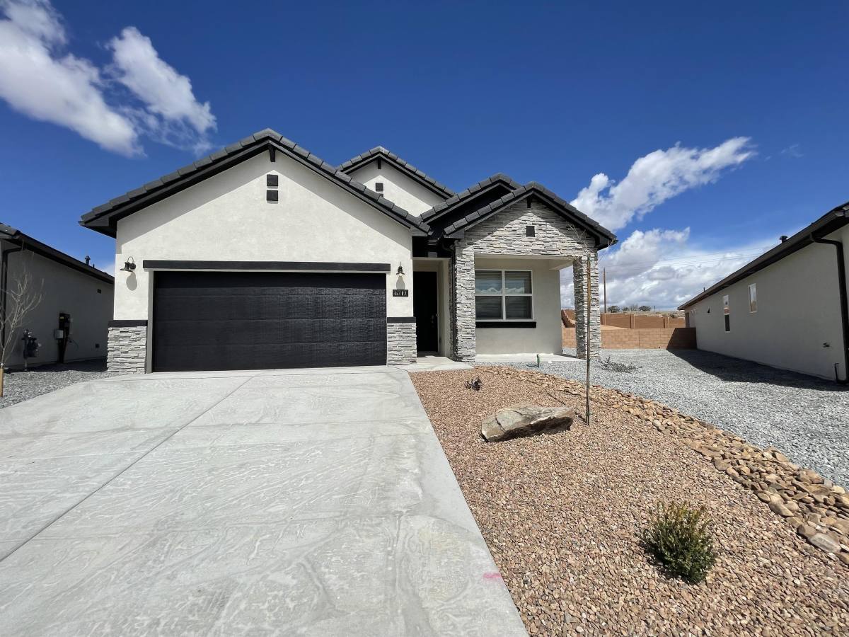 House for rent at 6713 Delgado Way NE, Rio Rancho, NM 87144