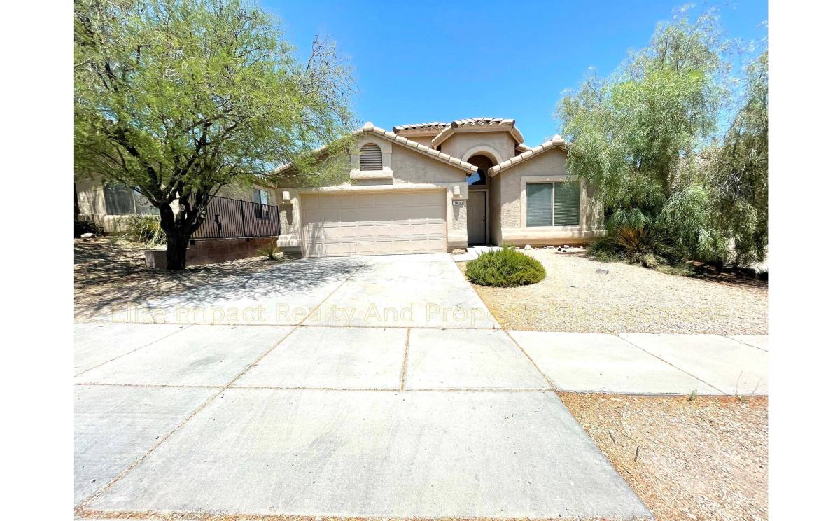 House for rent at Vista & the Village at Rancho Del Lago, 10844 S Lake Gambusi Dr, Vail, AZ 85641