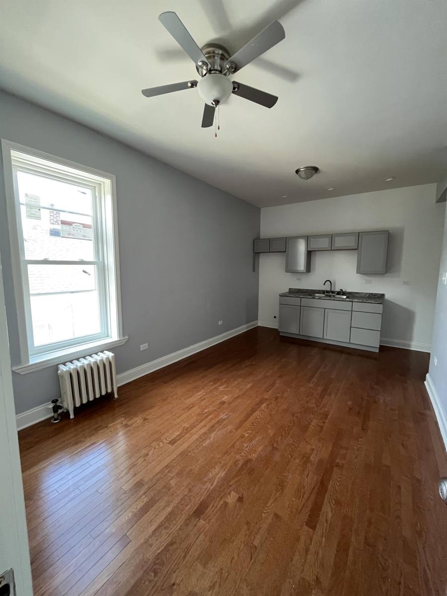 Apartment for rent at 7817 S Shore Dr #2R, Chicago, IL 60649