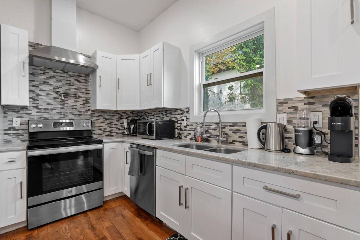 House for rent at 152 Joseph E Lowery Blvd SW, Atlanta, GA 30314