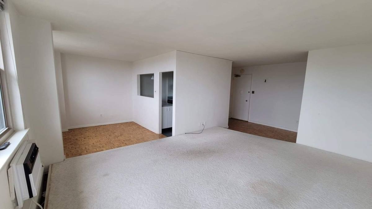 Apartment for rent at 1301 N Harrison St, Wilmington, DE 19806