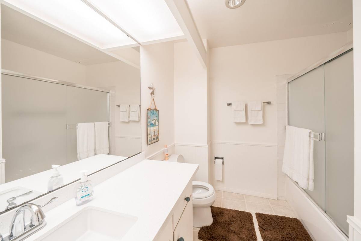 Condo for rent at 909 Coast Blvd #21, La Jolla, CA 92037