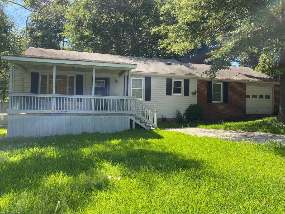 House for rent at Gardner Woods, 127 Warren Rd, Augusta, GA 30907