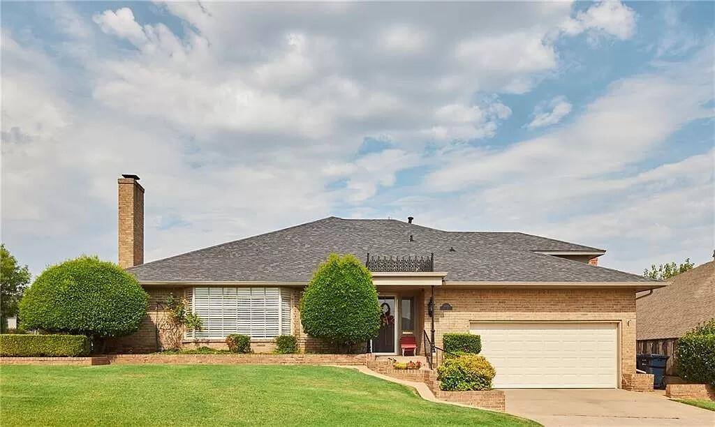 House for rent at 6005 N Ross Ave, Oklahoma City, OK 73112