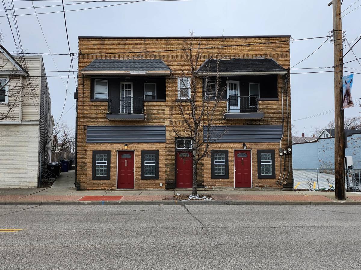 House for rent at Brooklyn Terrace, 4472 State Rd #LOFT, Cleveland, OH 44109