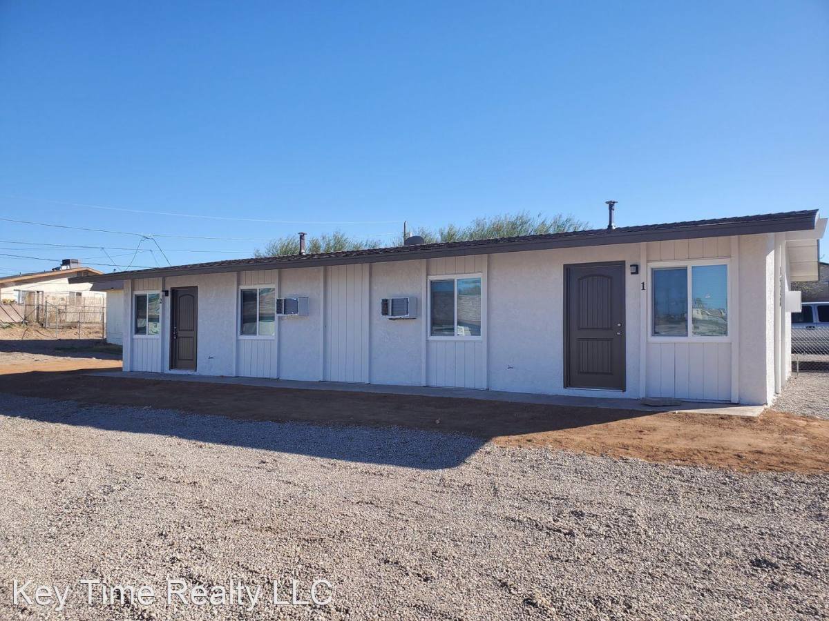Apartment for rent at 1548 Sierra Vista Dr #2, Bullhead City, AZ 86442