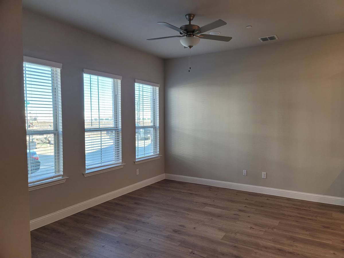 Townhouse for rent at Windhaven Crossing, 303 Colusa Dr #1, The Colony, TX 75056