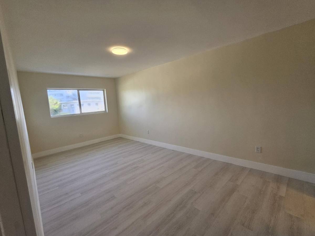 Townhouse for rent at 834 Raymond St, Miami Beach, FL 33141