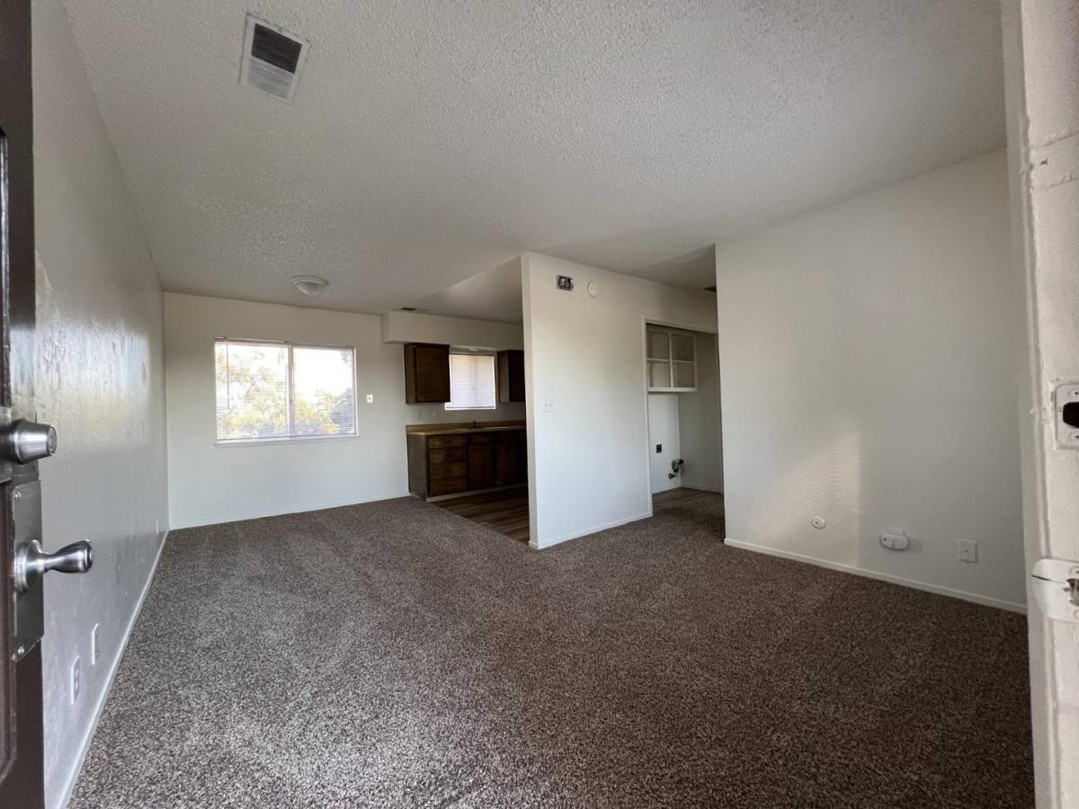 Apartment for rent at 1830 South Garden Street, 1830 S Garden St #9, Visalia, CA 93277