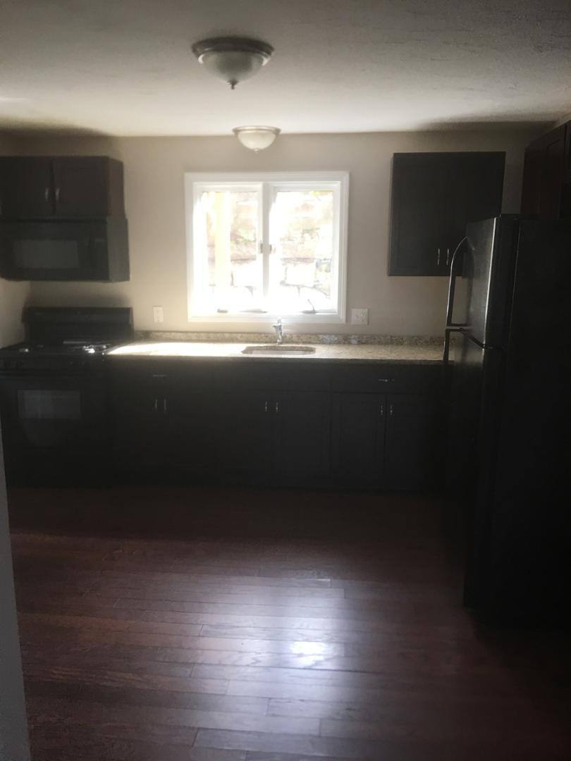 Apartment for rent at 671 Durfee St #4, Fall River, MA 02720
