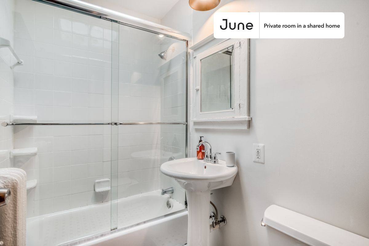 Apartment for rent at 2716 Woodley Place NW E, Washington, DC 20008
