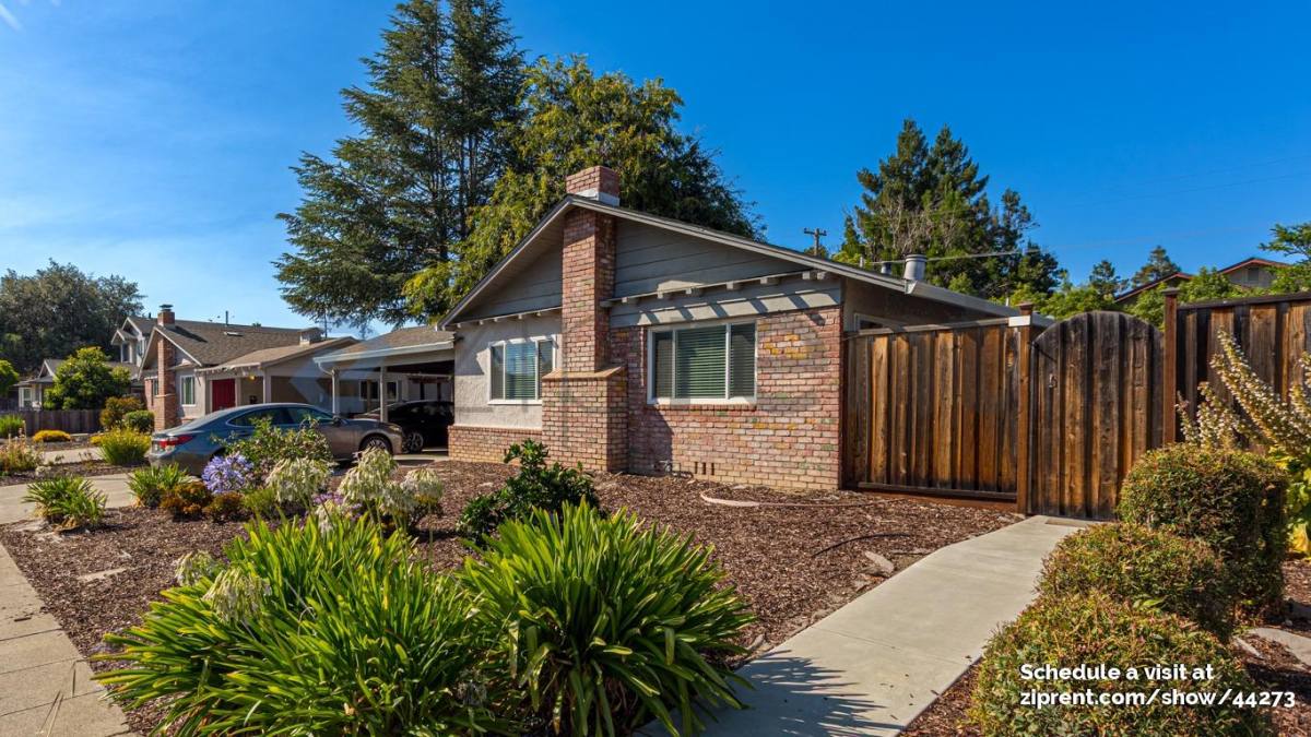 House for rent at 134 Kittoe Dr #A, Mountain View, CA 94043