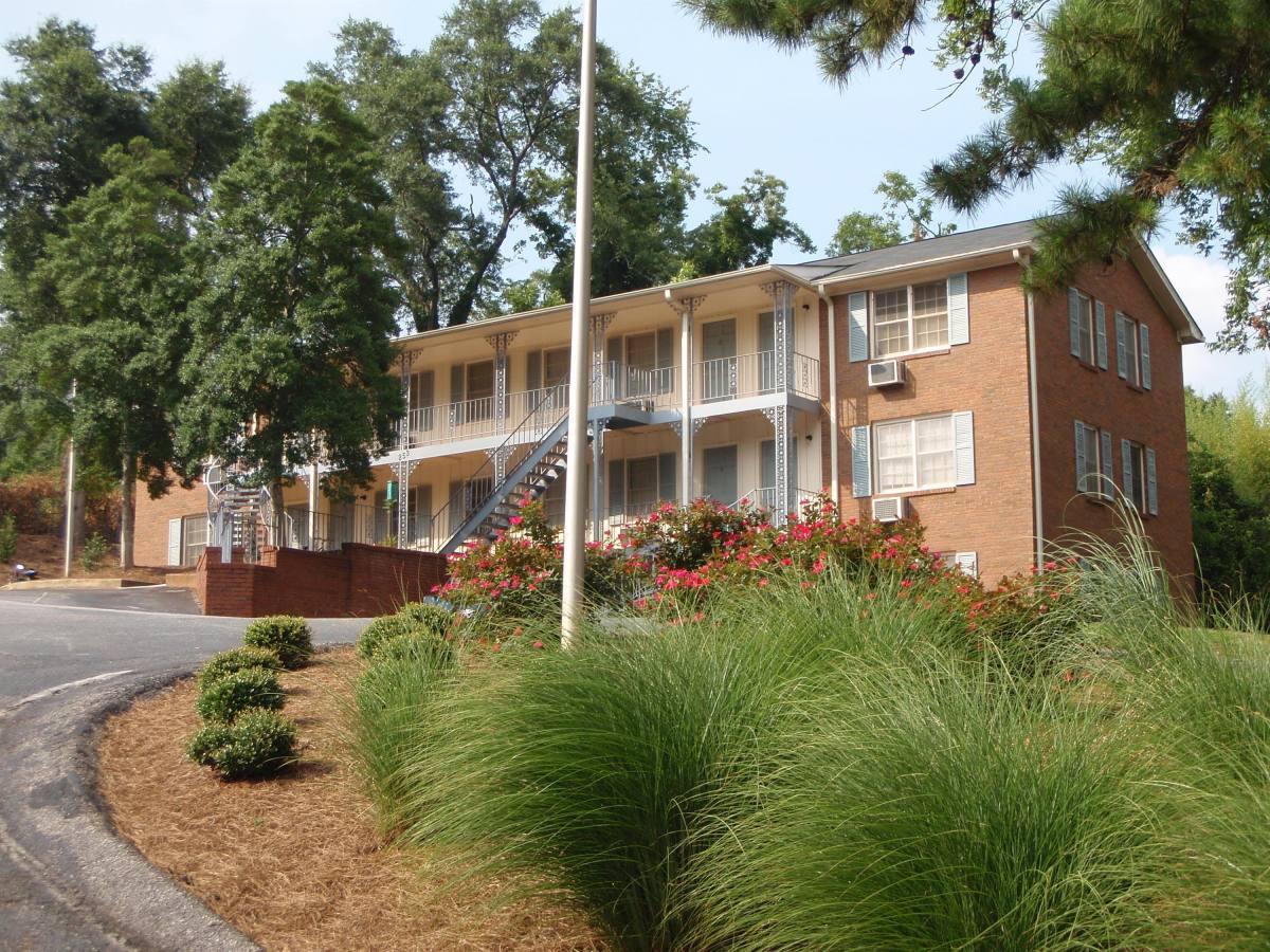 Apartment for rent at 247 E Cloverhurst Ave #8, Athens, GA 30605