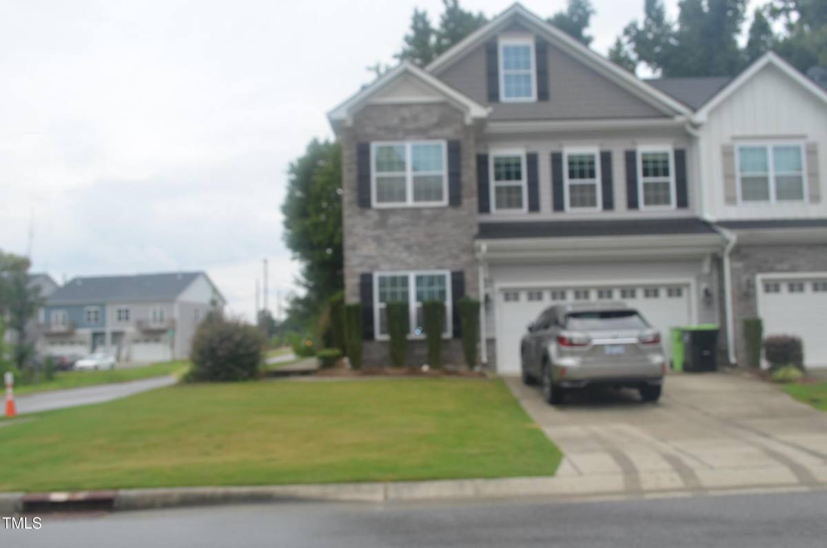Townhouse for rent at 2703 Masonboro Ferry Dr, Apex, NC 27502