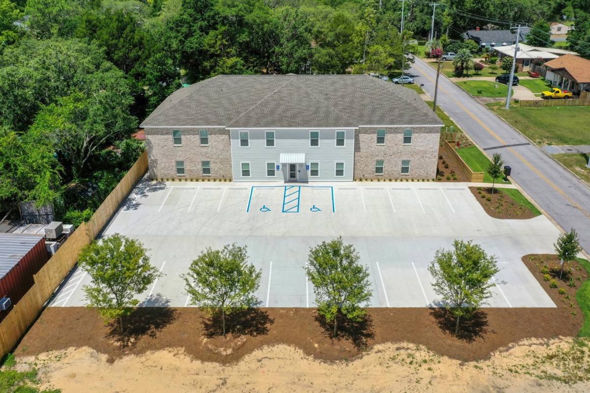 Apartment for rent at 305 Okaloosa Ave #4, Valparaiso, FL 32580